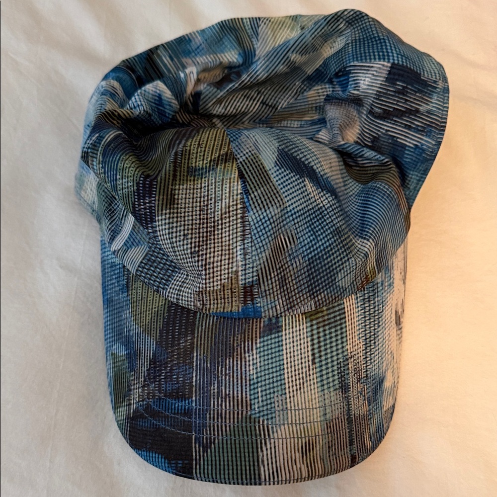 Lululemon Run Hat OS Blue Pattern Lightweight Running Cap